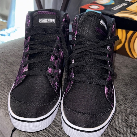 Heelys High Top Minecraft Shoes - Picture 3 of 5